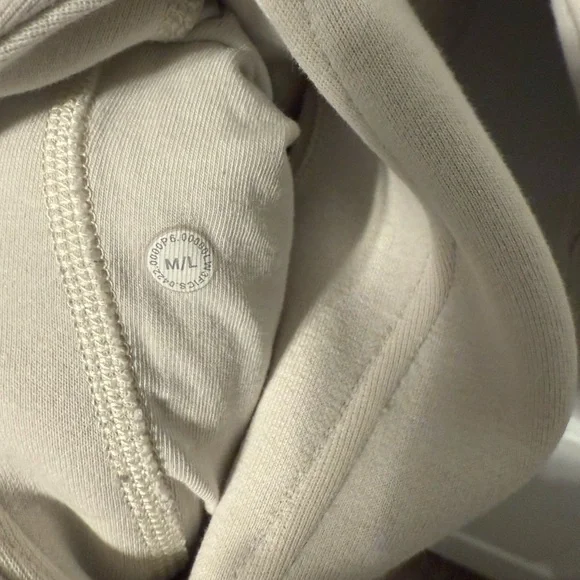 Lululemon Fleece Lined Pullover - Picture 5 of 5